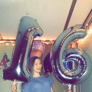 Meet your Posher, Ashlyn